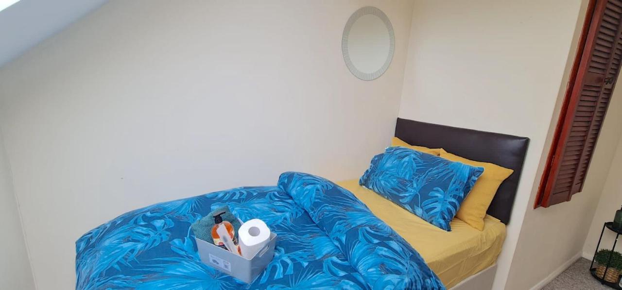 Move Inn Estates - Multiple Rooms Londra Exterior foto